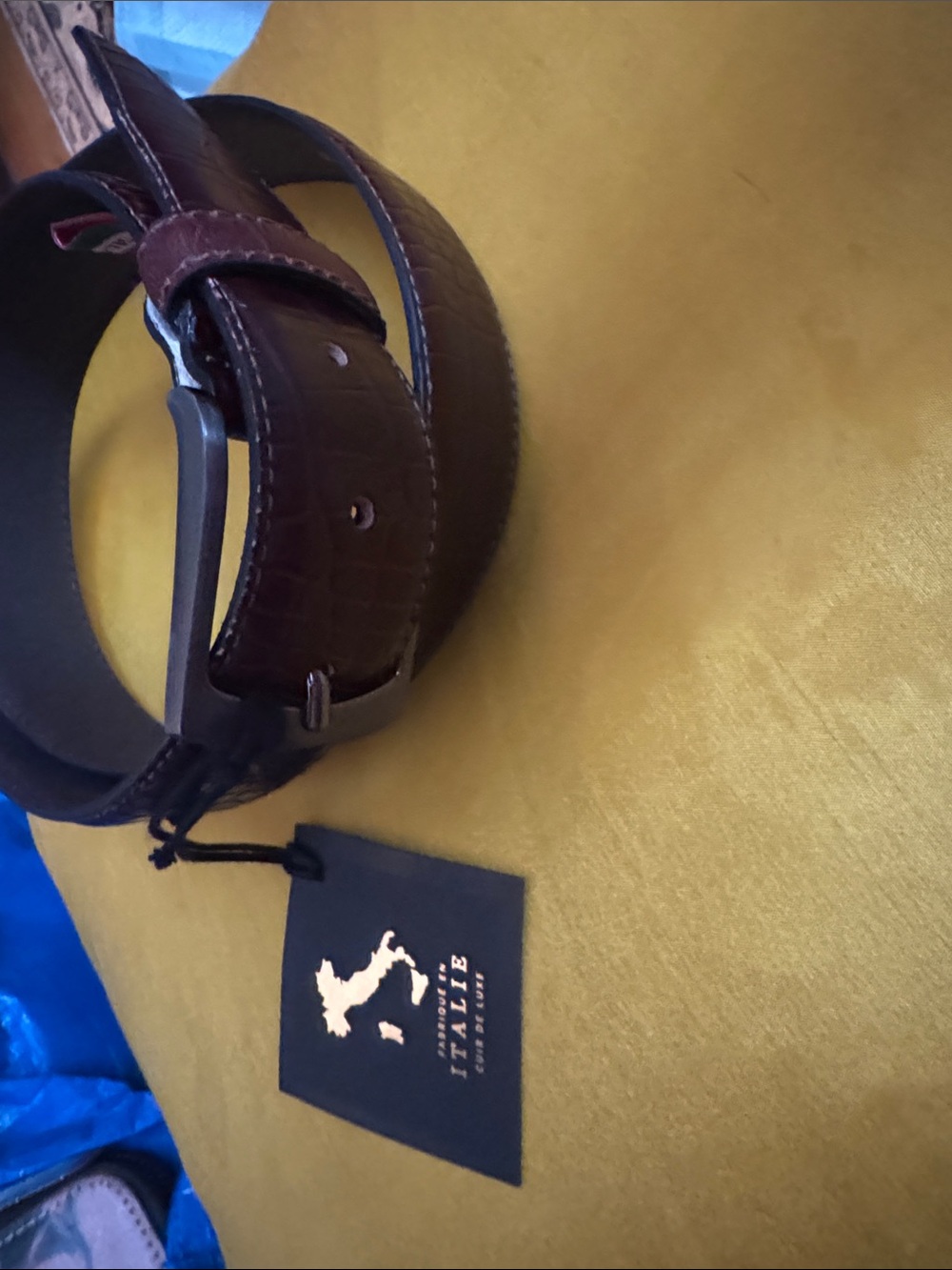 Italian-Made Dark Brown Croc-Embossed Leather Belt with Matte Buckle